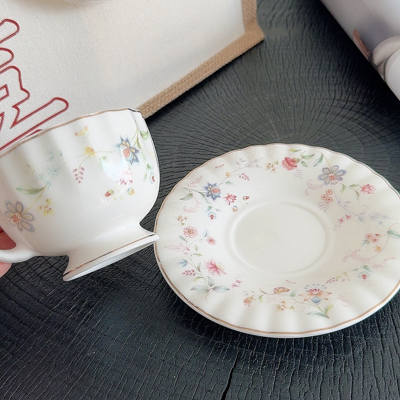 Gold-drawing Floral Print Coff - đánh giá và giá Coffee Tea Drawing